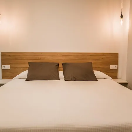 Zhr Aparthotel